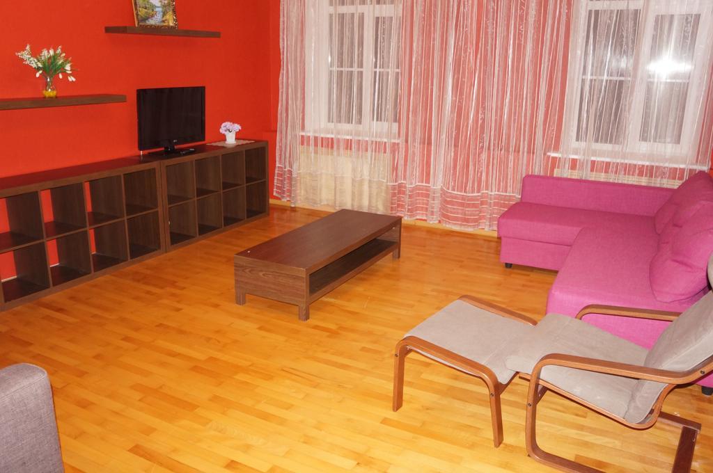 סנט פטרסבורג Apartment Rf88 On Serpuhovskaya 34 מראה חיצוני תמונה